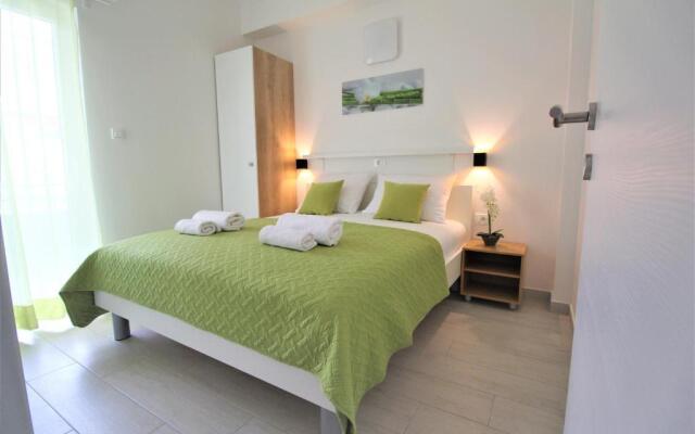 Apartments Adria