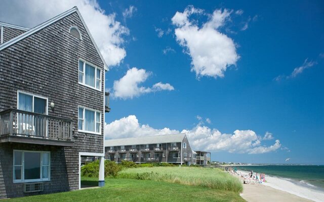 Ocean Mist Beach Hotel & Suites