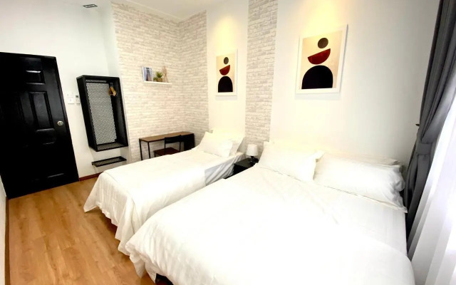 comfy 3-bedrooms with family karaoke Max-10pax