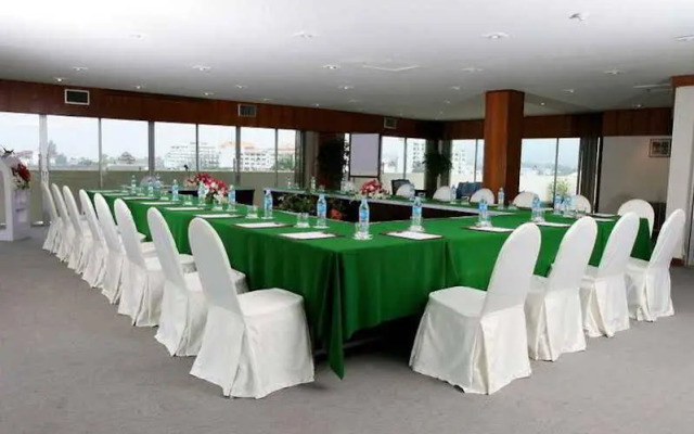 Amari Rincome Chiang Mai