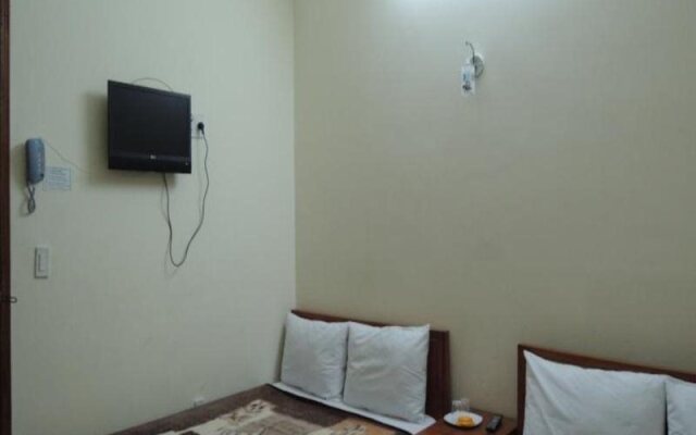 Hong Hoa Hotel