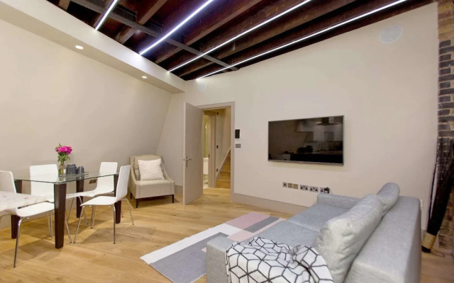Luxury Loft Oxford Street with AC