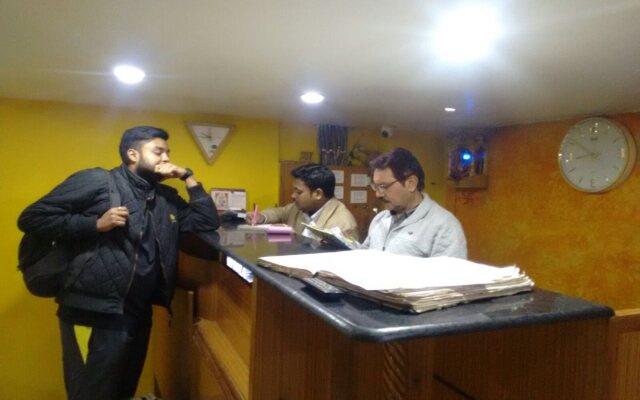 OYO Flagship 87482 Hotel Lord Shiva