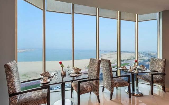 Golden Tulip Hotel