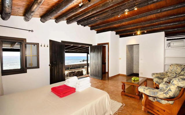 Villa Adelina