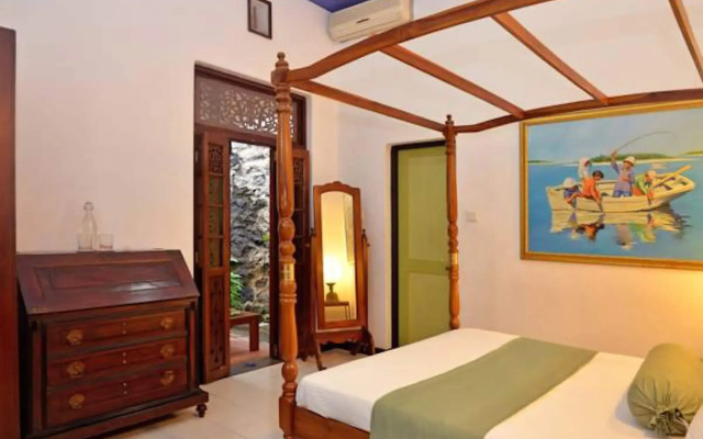 Villa Capers