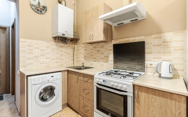 Apartment on Stavropihiiska Street 2