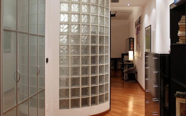 LuxRent Loft Lagrange