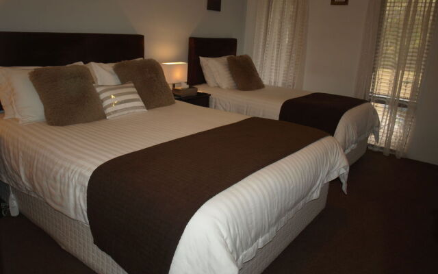 Baudins Bed & Breakfast - Adults Only