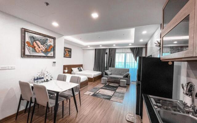 Flc Sea Tower - St Apartment