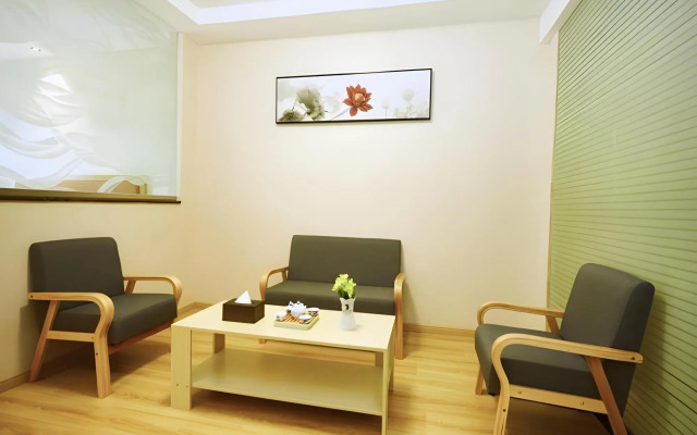 GreenTree Inn Jingdezhen Square North Road Express Hotel