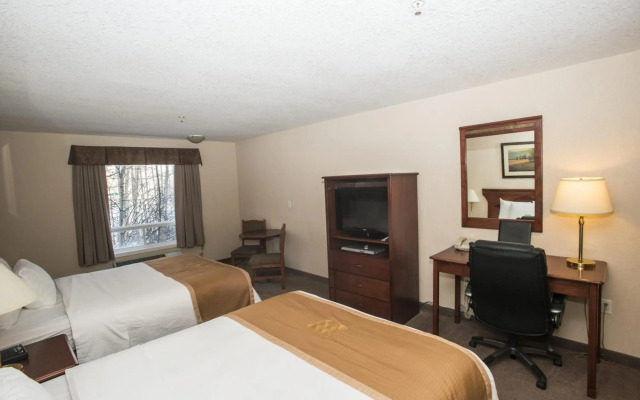 Lakeview Inns & Suites - Chetwynd