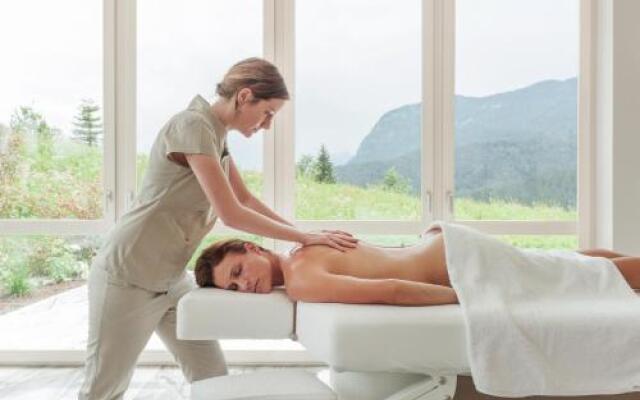 Juffing Hotel & Spa