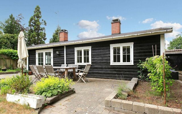 Plush Holiday Home in Hovedstaden With Terrace