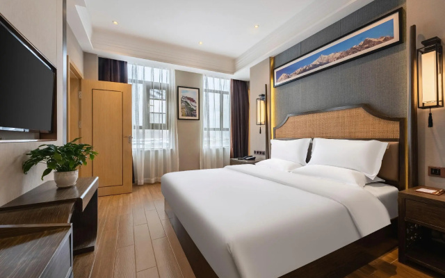 Metropolo Jinjiang Hotel ((Shangri-La Songzanlin Temple) – Guest Rooms – Shangri-La