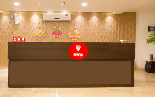 OYO 10225 Hotel Sree Chandana