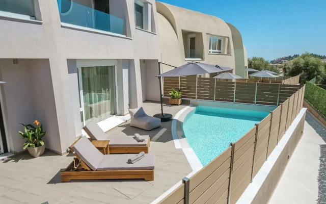 Tortuga Luxury Villas