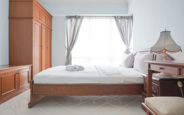 Elegant And Homey 2Br Apartment At Puri Casablanca