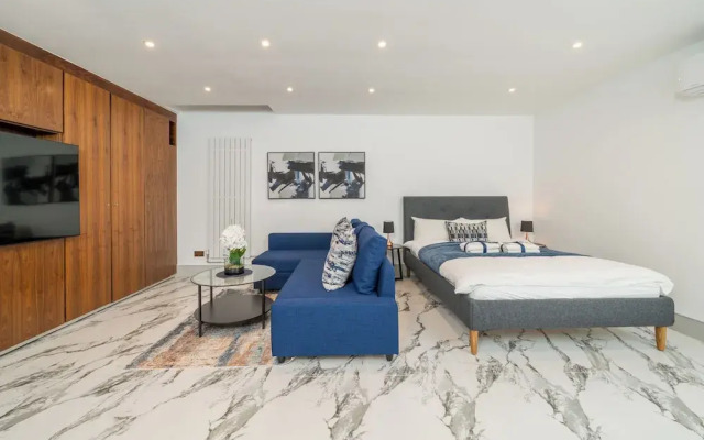 Luxury Eaton Mews House in London