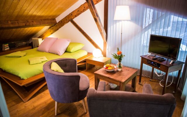 Moulin d'Entre Les Roches