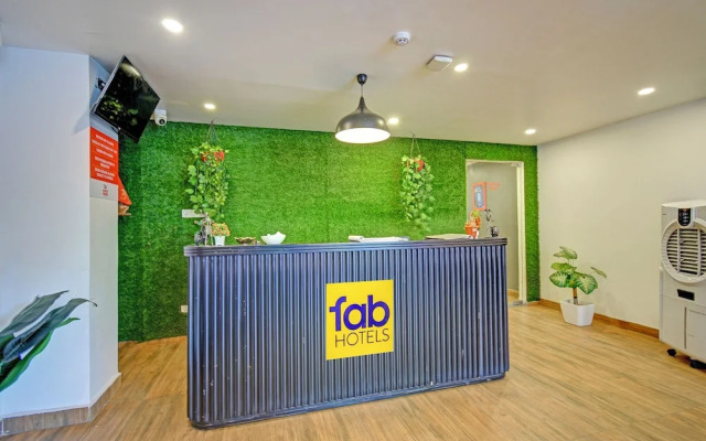 Fabhotel White Ridge Shivam