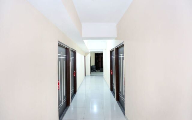 OYO 12980 Bajaj Bhawan