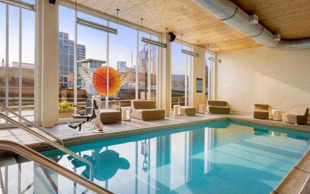 Aloft Milwaukee Downtown