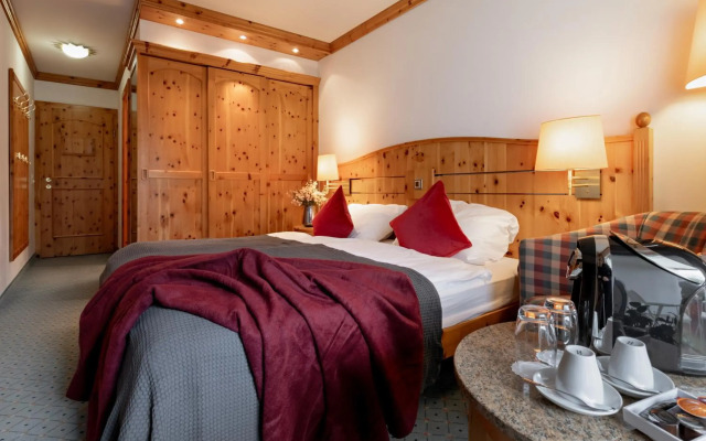 Arosa Alpine Club - Adults Only