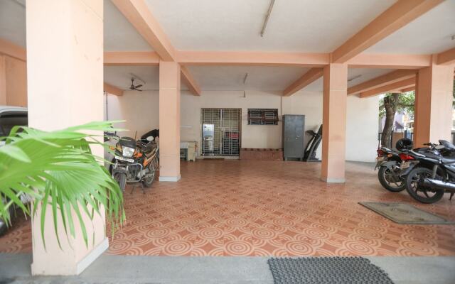 ULO Saicharan Comfort Inn