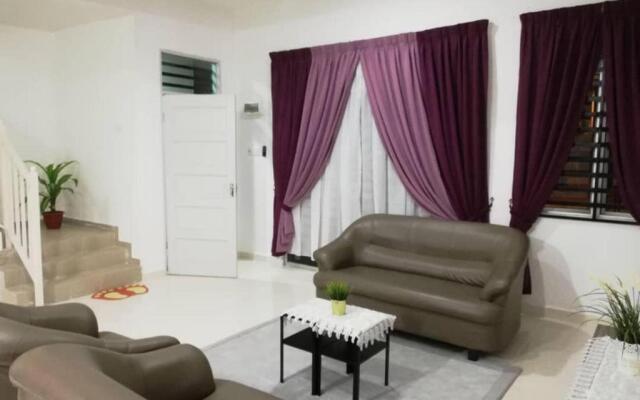 Homestay Seri Takir