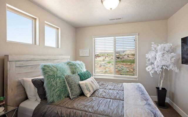 Desert Haven by RedAwning