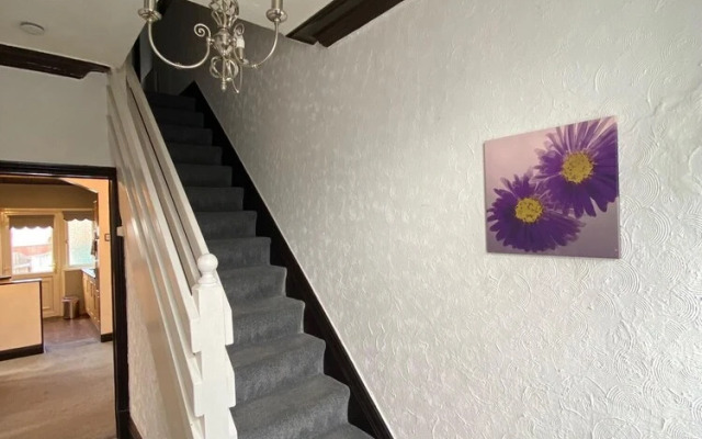 Blackpool Abode - Ansdell House