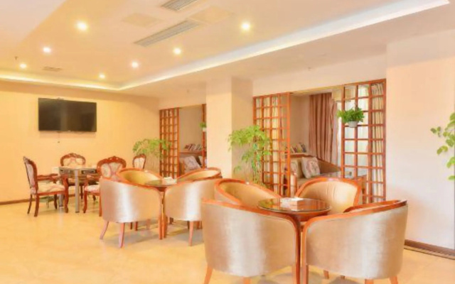 Hello Hotel (Yuzhong Ancient City)