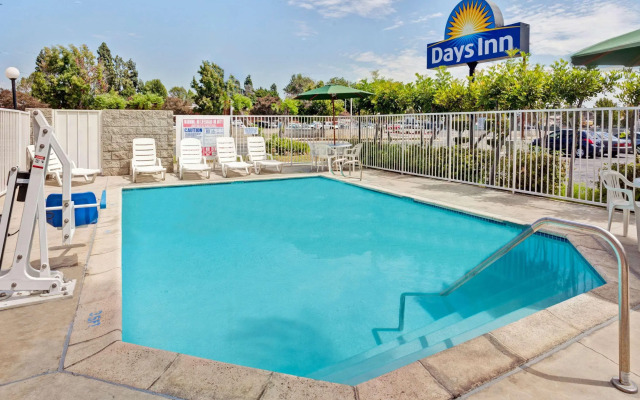 Days Inn by Wyndham Whittier Los Angeles