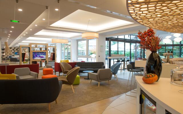 DoubleTree by Hilton Paris Bougival