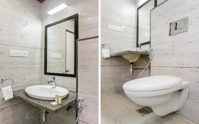 Capital O 26208 Ajinkya Residency