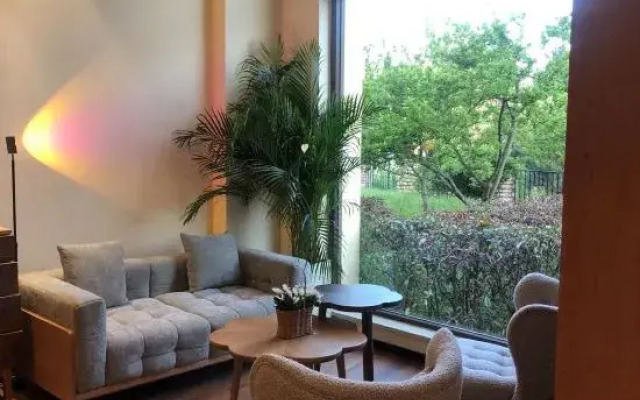 Ailianwan Yuehai Hotel