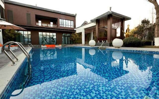 Huaqing Aegean Inter Hot Spring Resort