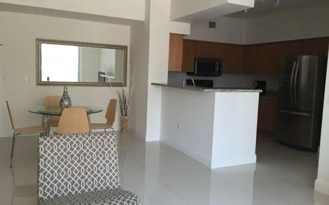 LYX Suites at Merrick Park in Coral Gables