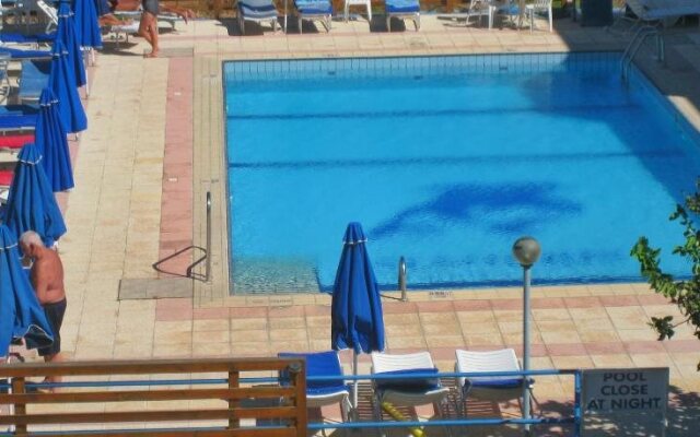 MAOURIS