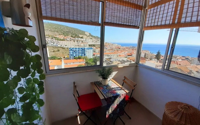 A Casa de Sesimbra com VISTA MAR