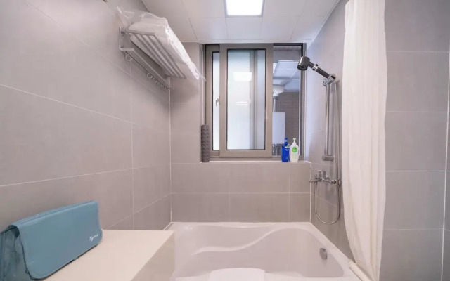 Tyms Elegant 1BR 1BA Apt Yongxin Century