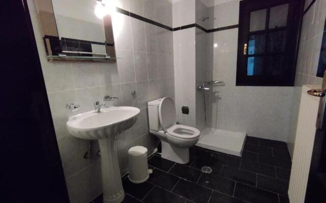 Dimosthenis Karastamatis Rooms