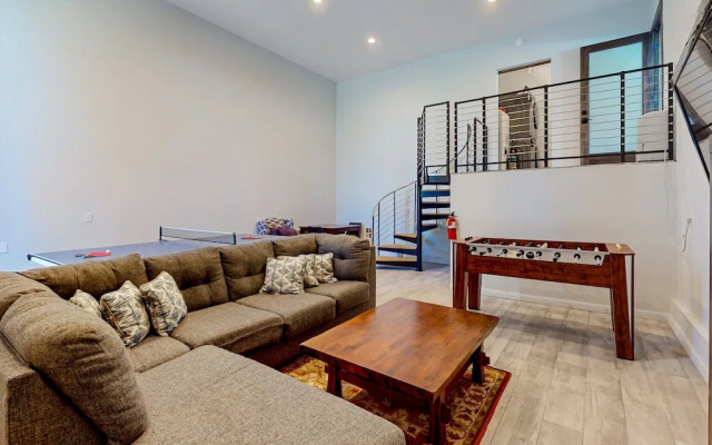 Hillside Hideaway #603