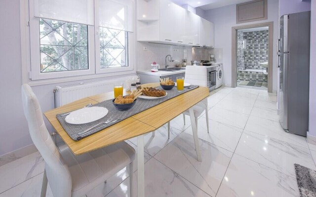 Modern Detached House