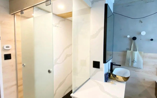 Kompose Boutique Hotel