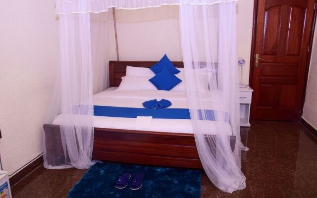 Zebra Tourism  Hotel