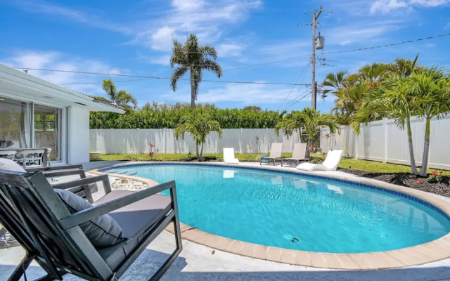 Florence Villa Heated Pool