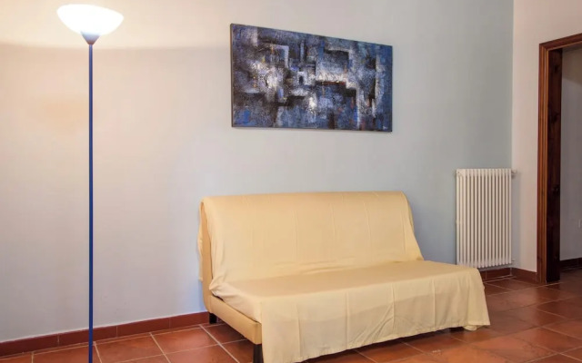 Resort with pool in Riparbella