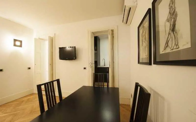 Moses Fountain Hotel